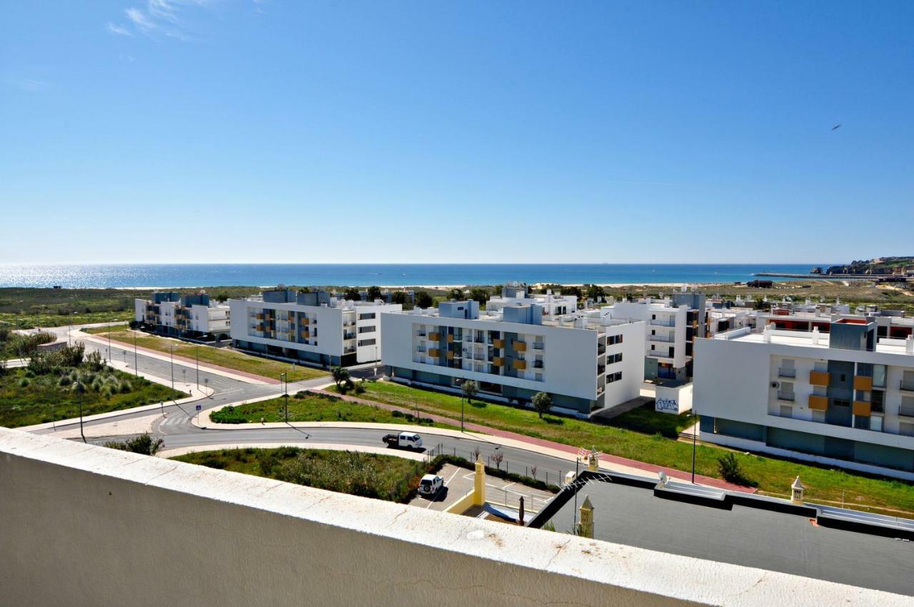 Vue Panoramique Sur Mer Condominio Do Mar Lagos Ngoại thất bức ảnh